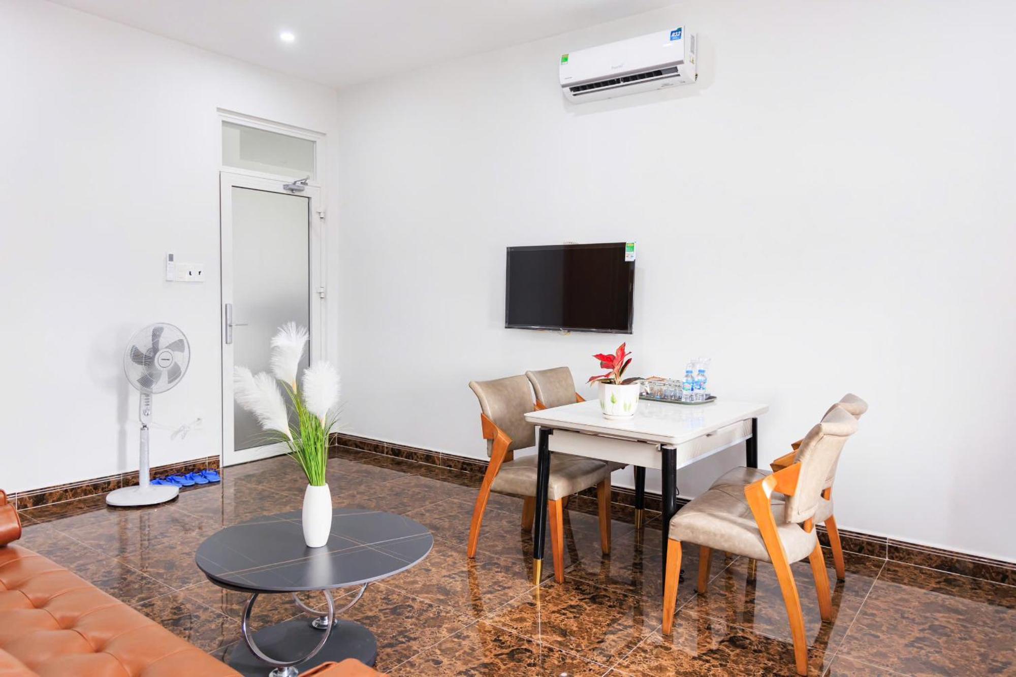 Ho Cuong Anh Apartment *