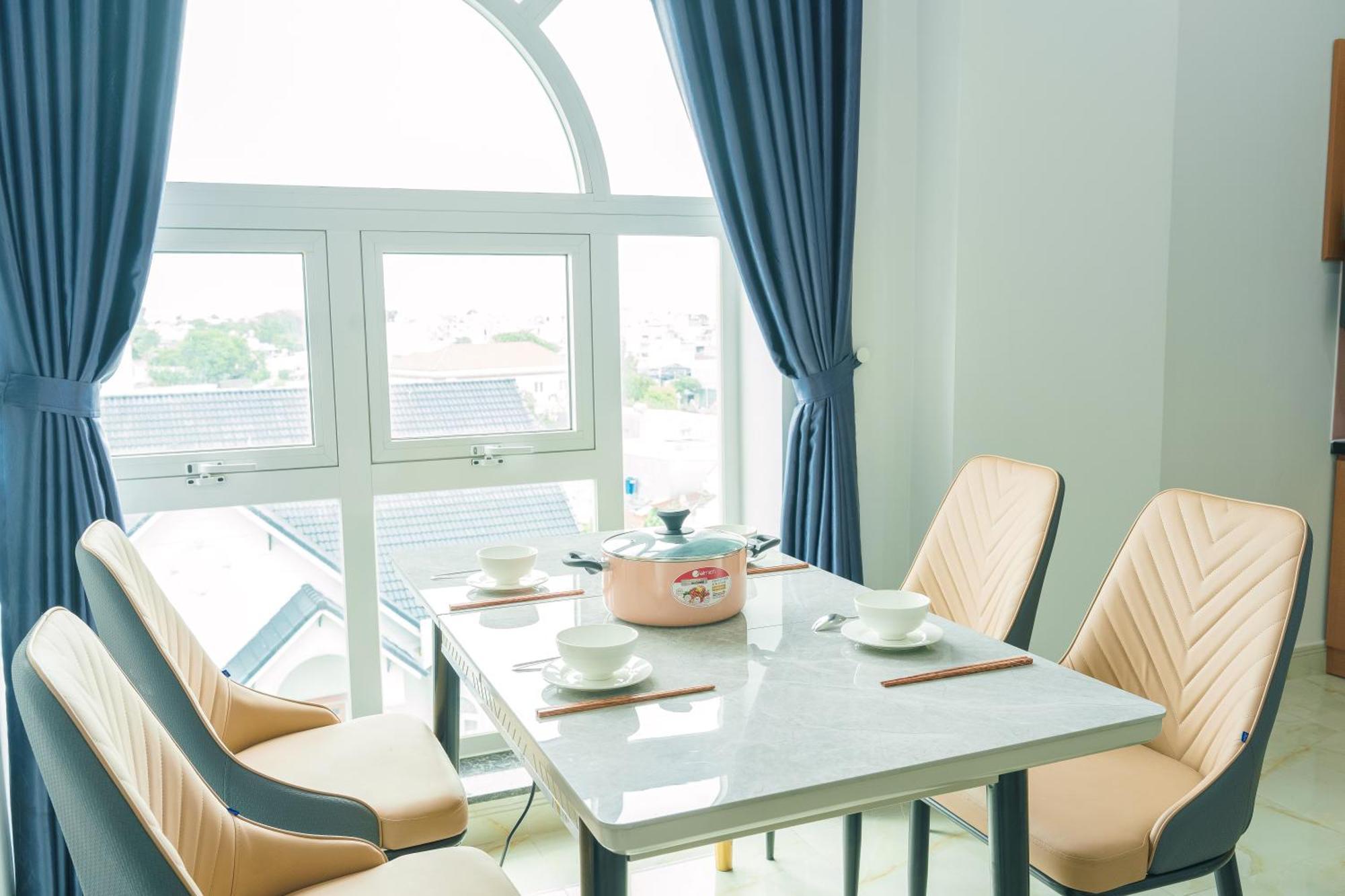 Ho Cuong Anh Apartment *